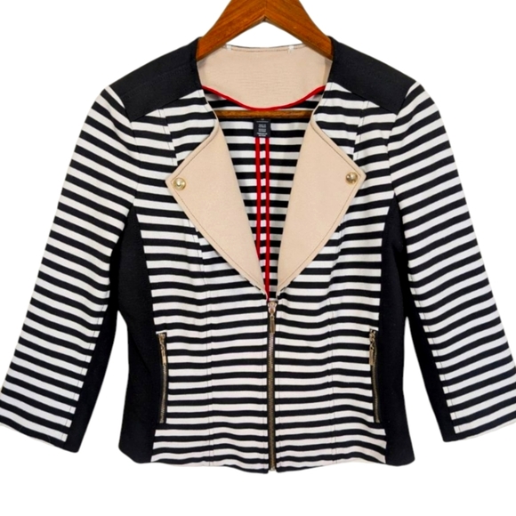 White House Black Market Jackets & Blazers - White House Black Market 3/4 Sleeve Stripe Crop Ponte Moto Blazer Jacket